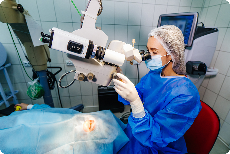 Robotic Cataract Surgery (Blade-Free Laser Surgery)